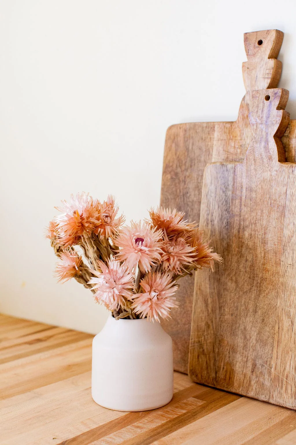Mauve Silver Daisy - Image 8