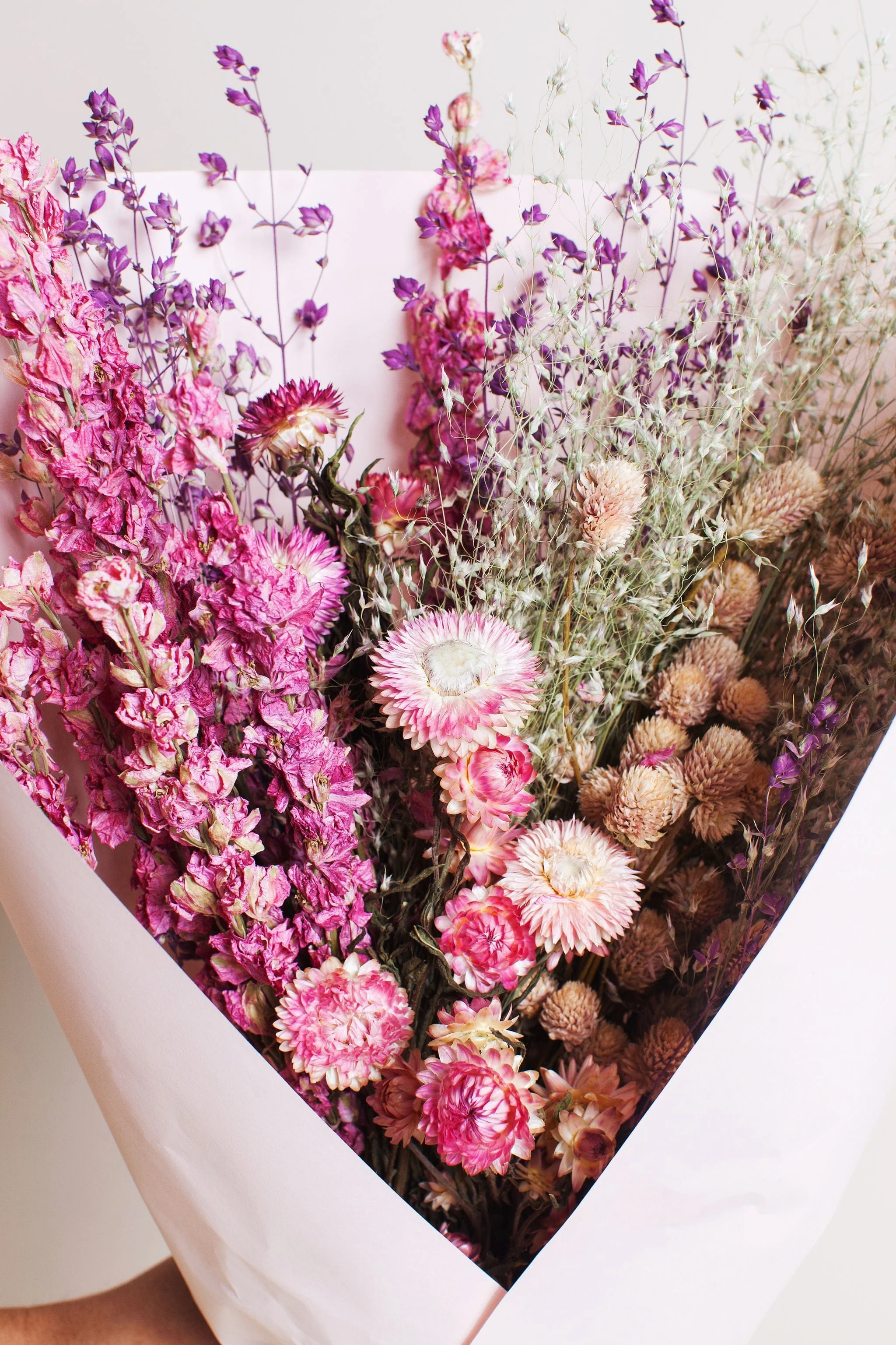 Bouquet of the Month Club - Image 25